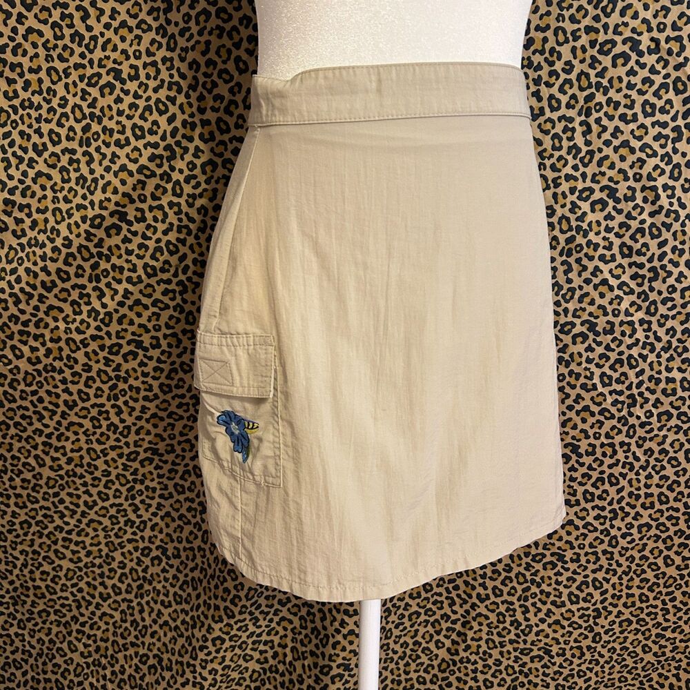 3 Vintage Y2K Wrap Skirt Tan Flower Patch Preppy Rave Festival High Waisted Cute